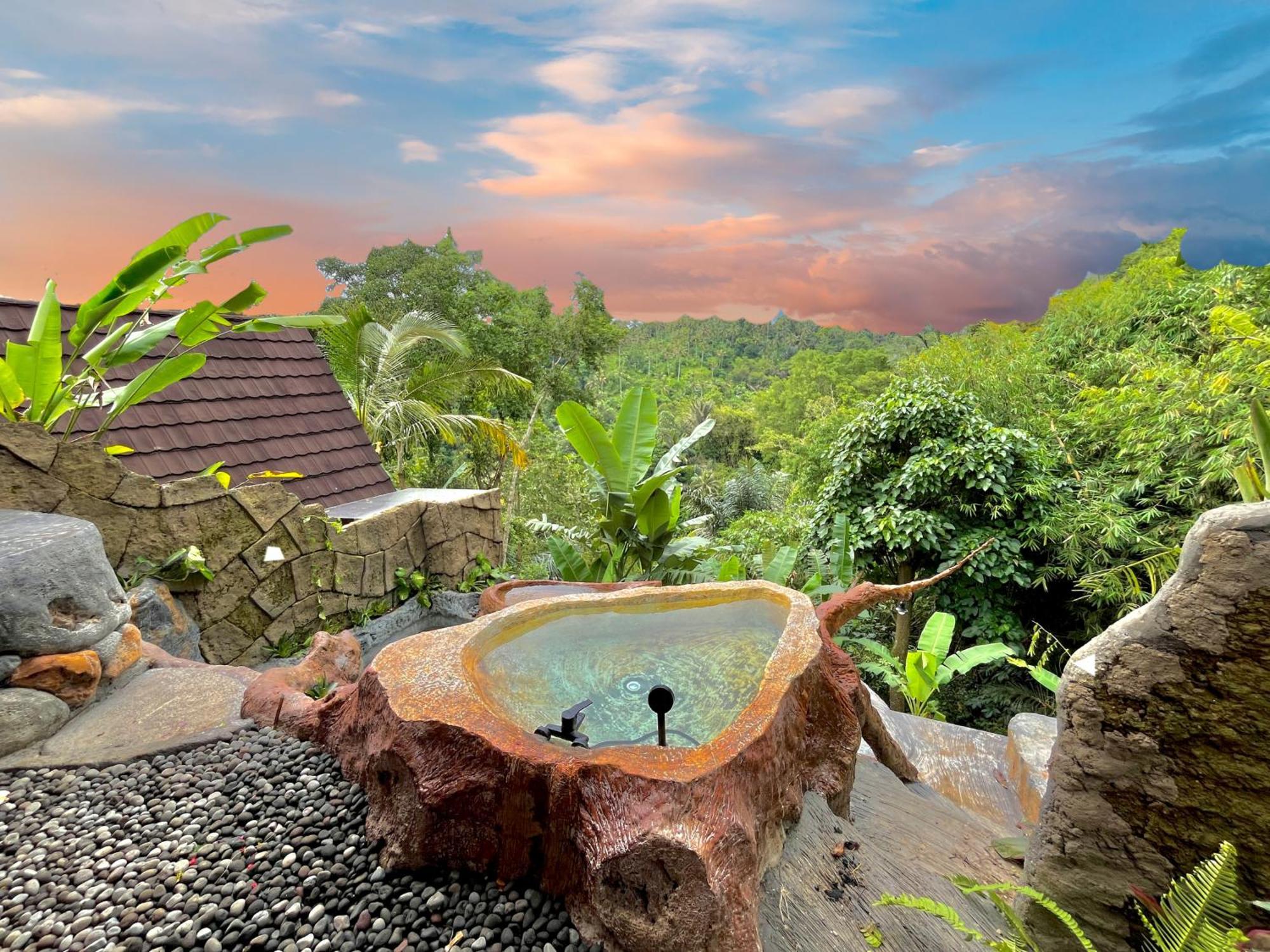 Vana Nugraha Villas Tampaksiring Buitenkant foto